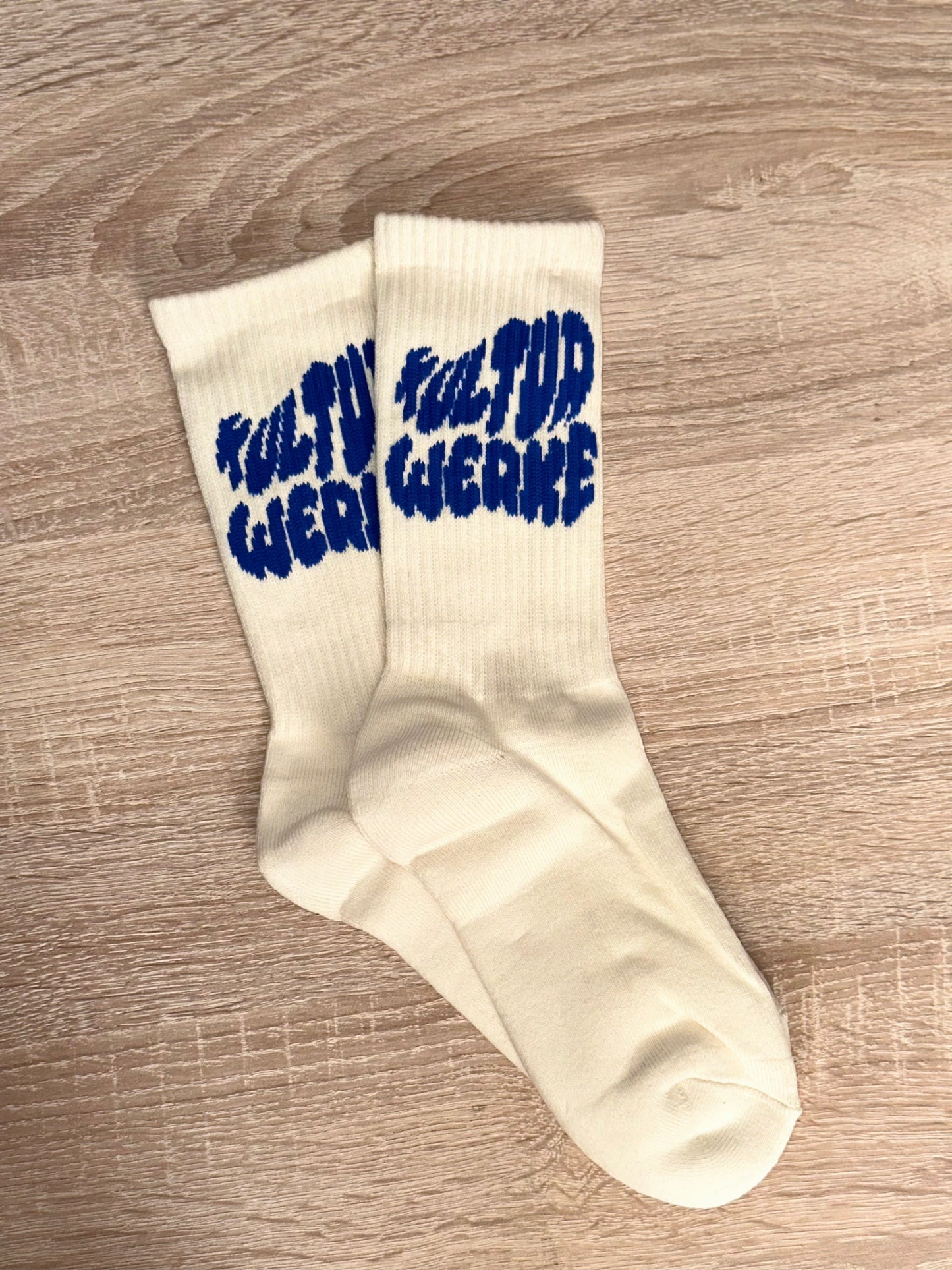 Bequeme Socken für dein Abenteuer! Weiß